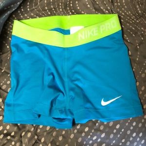 nike spandex